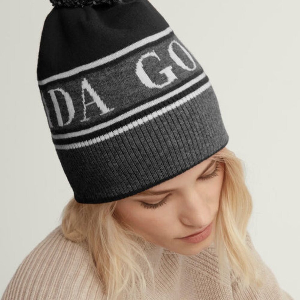 【Brand NEW】Canada Goose Beanie Women
